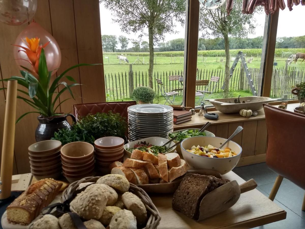 B&B De Vossenbarm 자베크 외부 사진